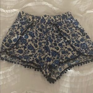 H&M Floral shorts